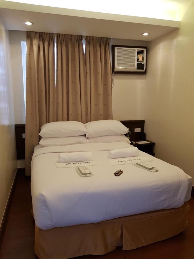 Casa Estela Boutique Hotel & Cafe Calapan المظهر الخارجي الصورة